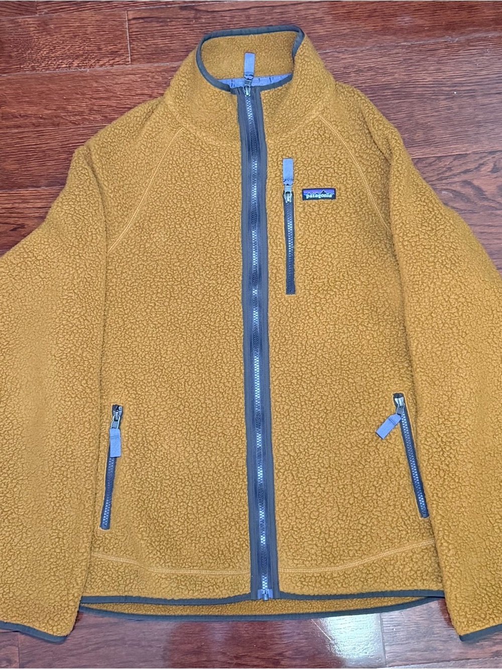 Patagonia Men’s Bear Brown Retro Pile Fleece Jacket Size L